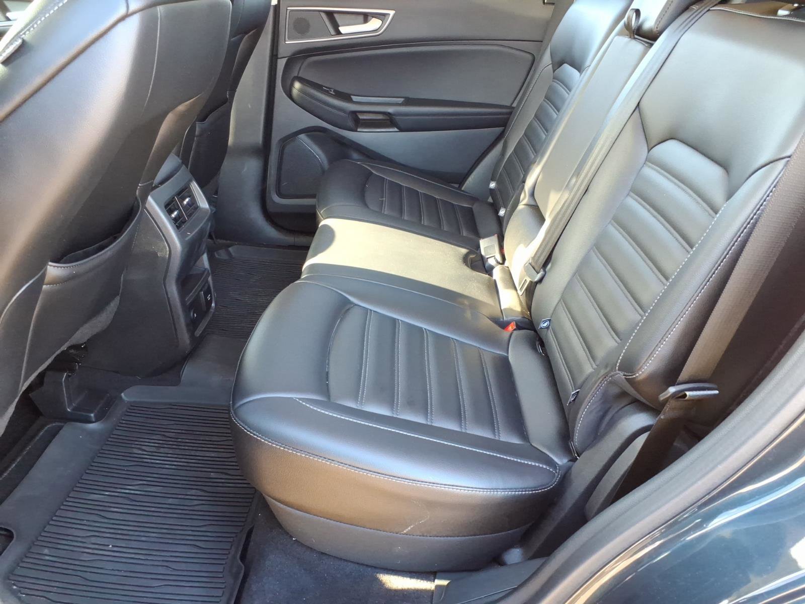 Certified 2022 Ford Edge SEL w/ Convenience Package image 11