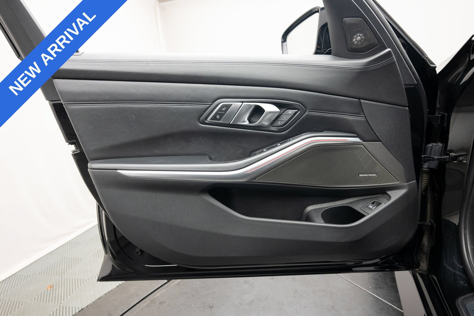 Used 2021 BMW M3 Competition w/ Executive Package RWD image 36