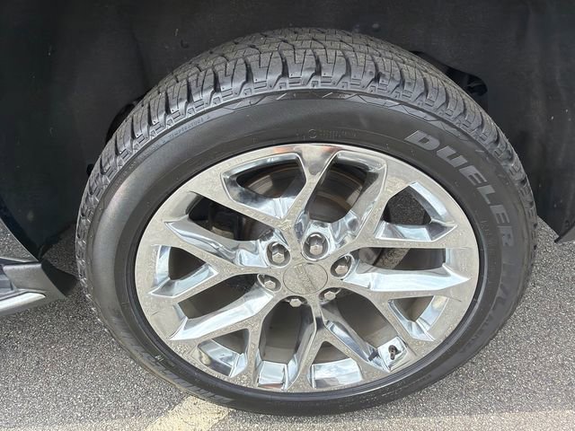 Used 2017 GMC Yukon XL Denali w/ Open Road Package image 20
