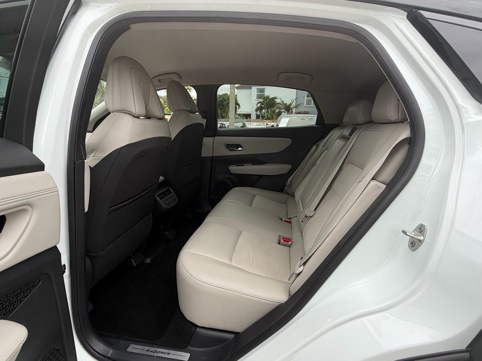 Certified 2025 Nissan Ariya AWD image 11