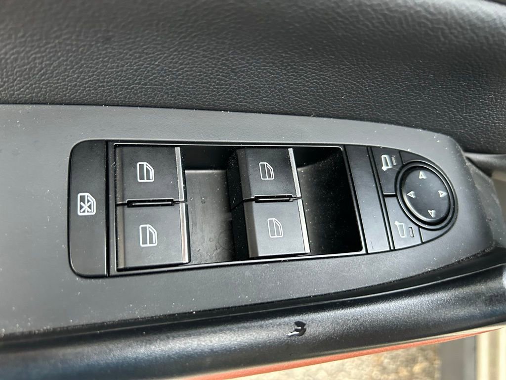 Used 2024 MAZDA CX-50 Meridian Edition w/ Apex Package image 17