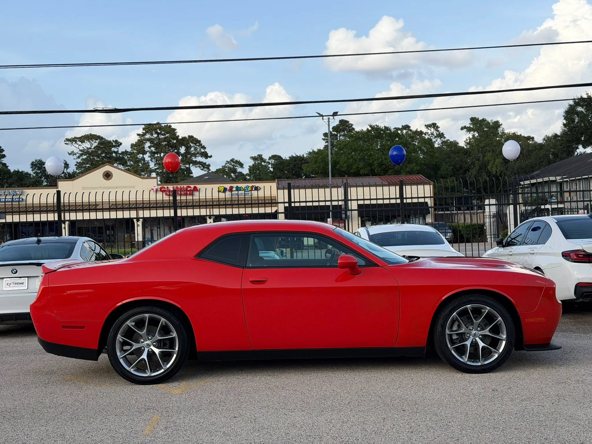 Used 2020 Dodge Challenger GT RWD image 11