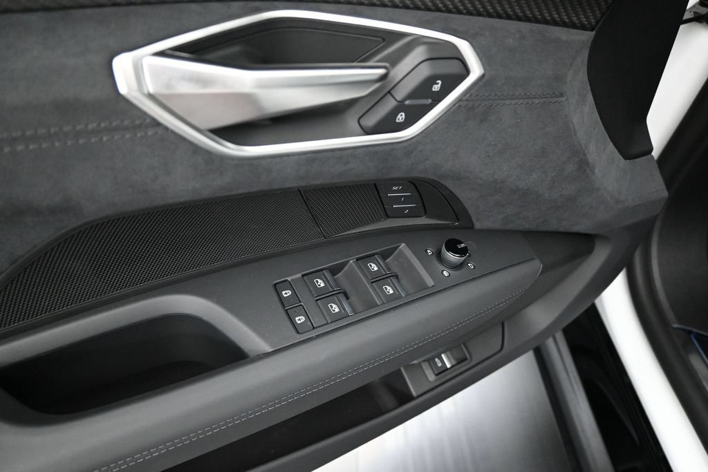 New 2026 Audi S e-tron GT Prestige AWD/4WD image 6