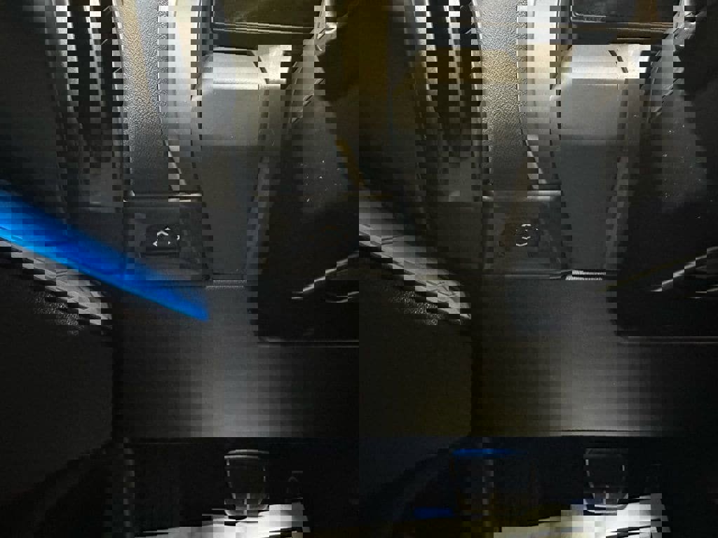 Used 2025 BMW X3 xDrive30i w/ M Sport Package image 16