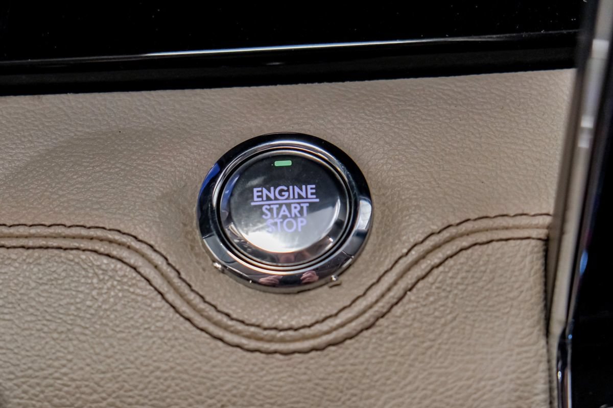 Used 2022 Lincoln Navigator L Reserve AWD/4WD image 20