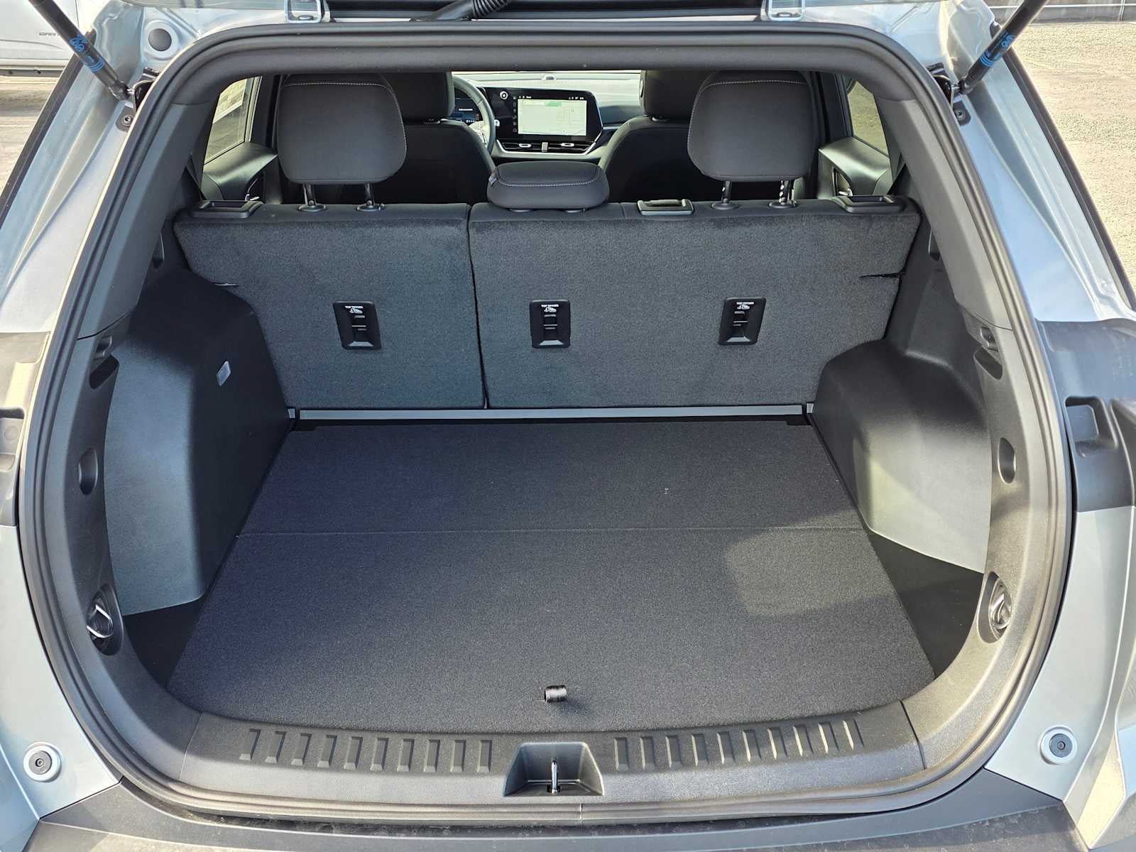 New 2026 Chevrolet Equinox LT w/ Safety and Technology Package AWD/4WD image 13