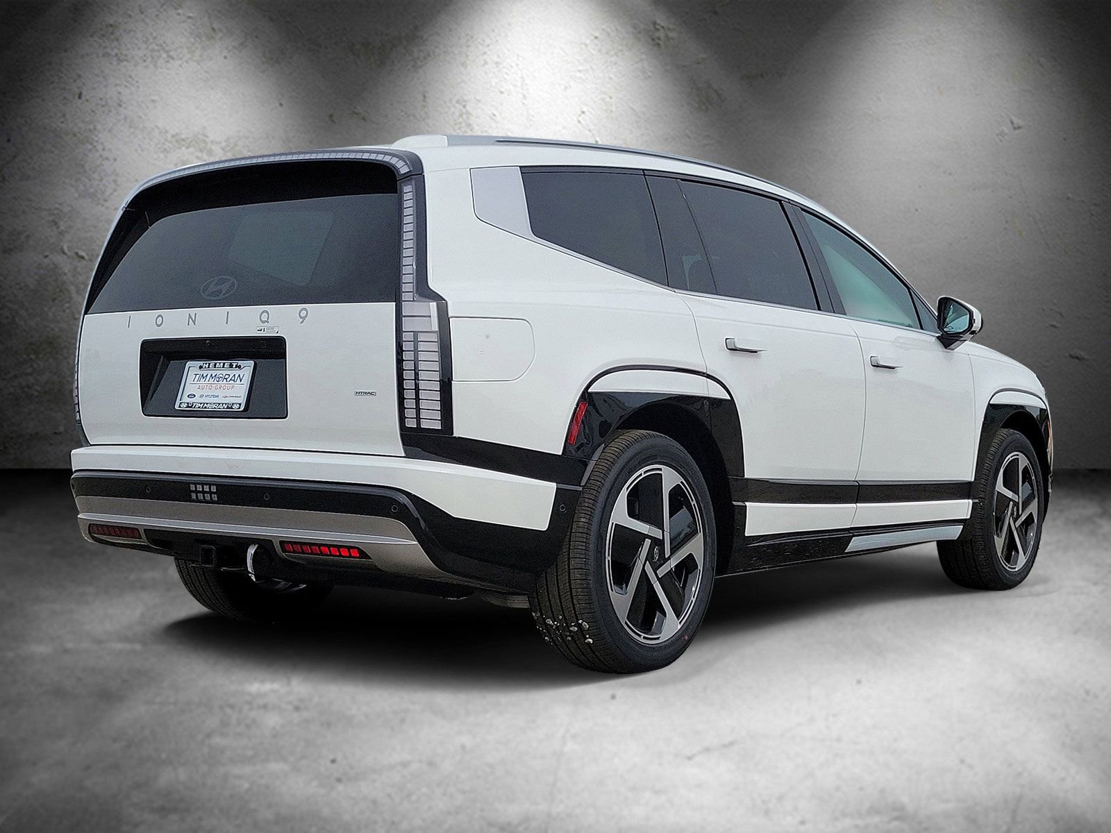 New 2026 Hyundai Ioniq 9 Limited image 3