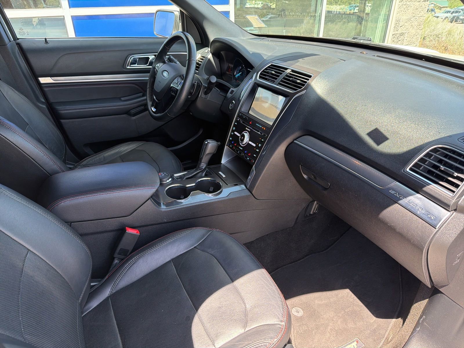 Used 2018 Ford Explorer Sport w/ Equipment Group 401A AWD/4WD image 26