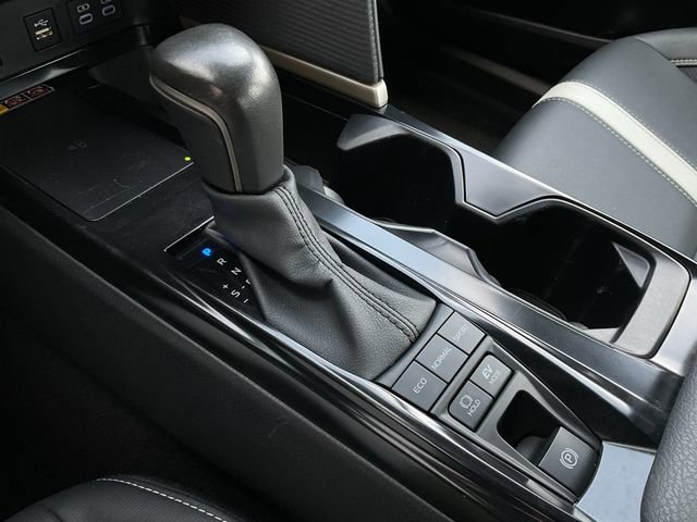 Certified 2025 Toyota Camry SE FWD image 36