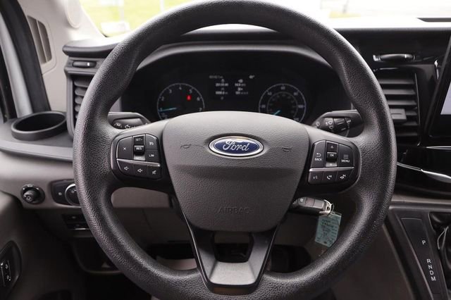 Used 2023 Ford Transit 350 XLT image 13