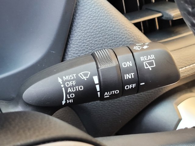 Certified 2023 Toyota RAV4 XLE w/ Convenience Package AWD/4WD image 31