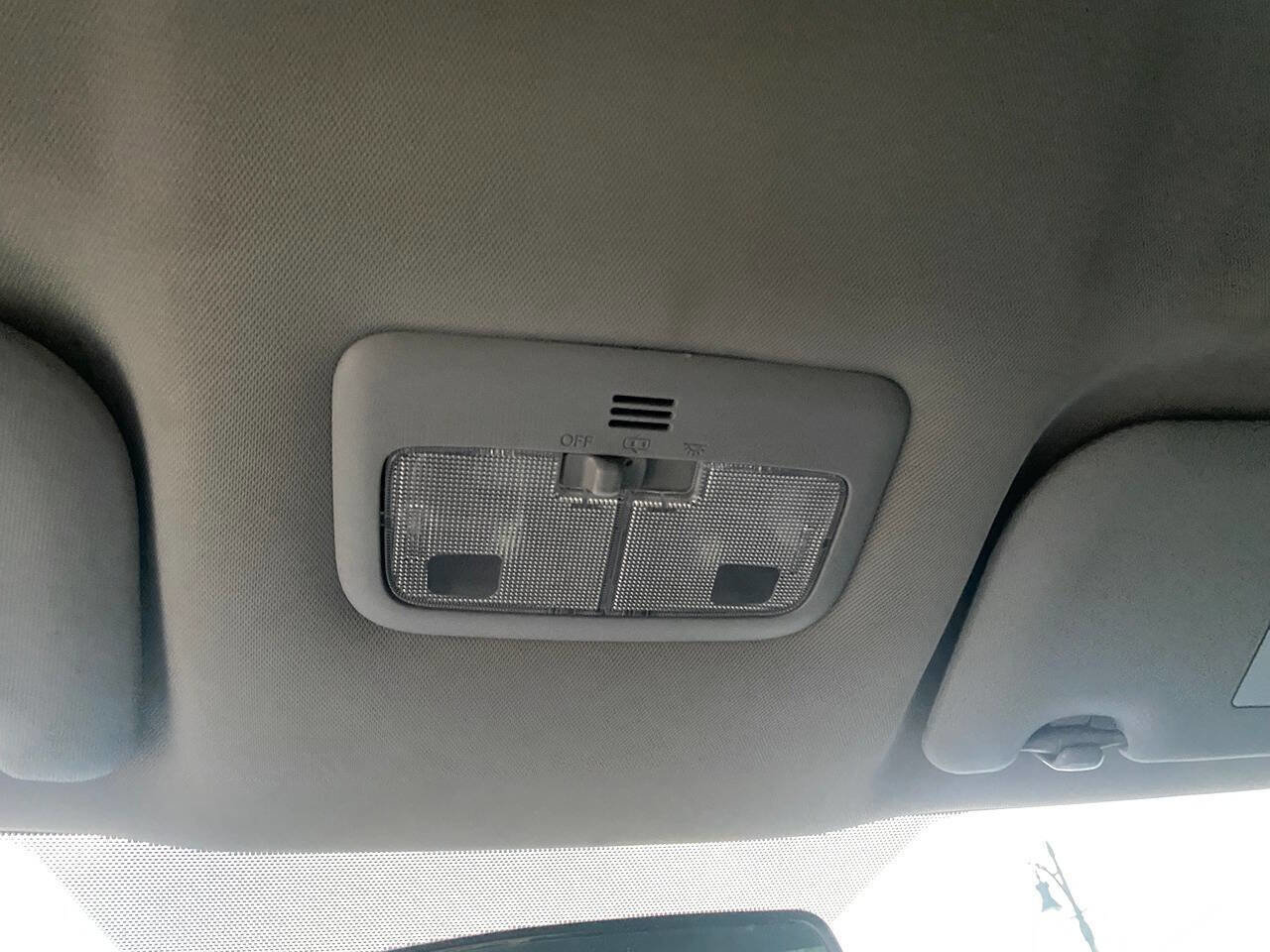 Used 2014 Toyota Corolla L FWD image 42