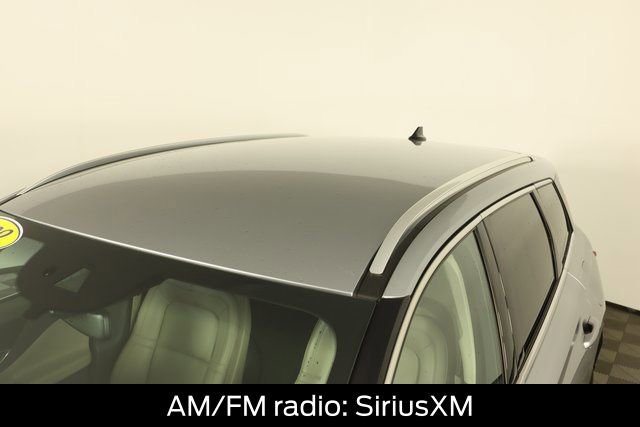 Used 2022 Lincoln Corsair AWD w/ Equipment Group 101A image 21