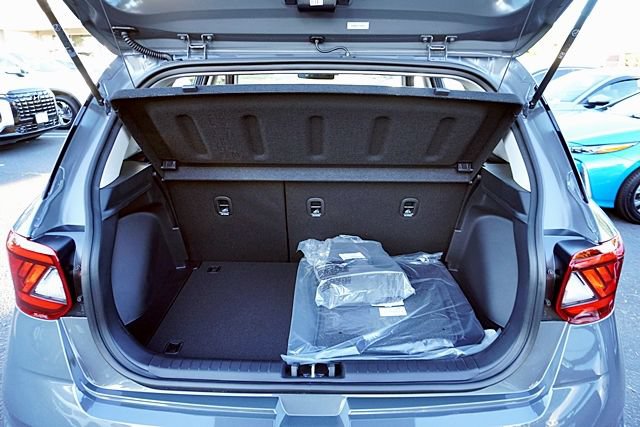 New 2026 Hyundai Venue SE FWD image 16