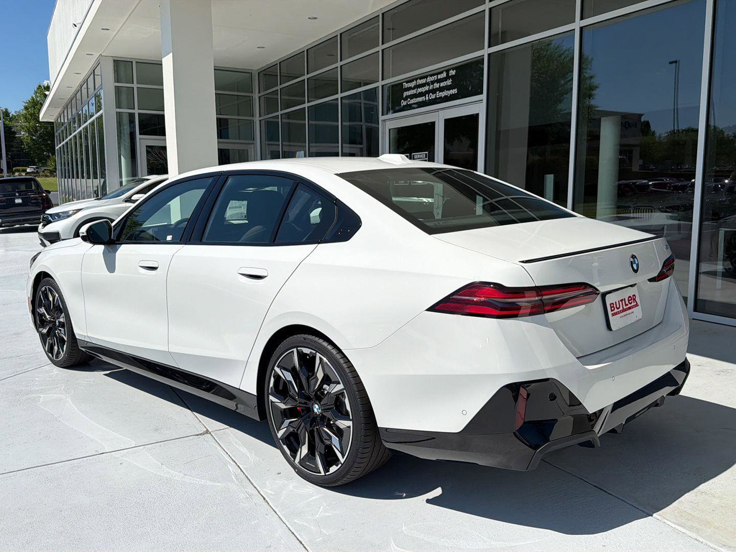 New 2027 BMW 530i RWD image 4
