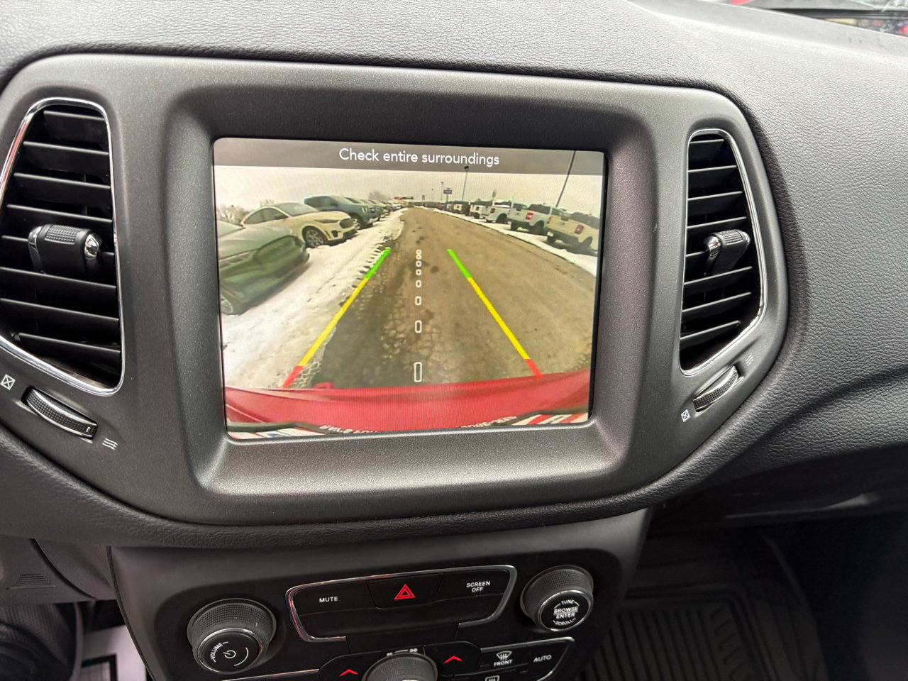 Used 2020 Jeep Compass Trailhawk image 22