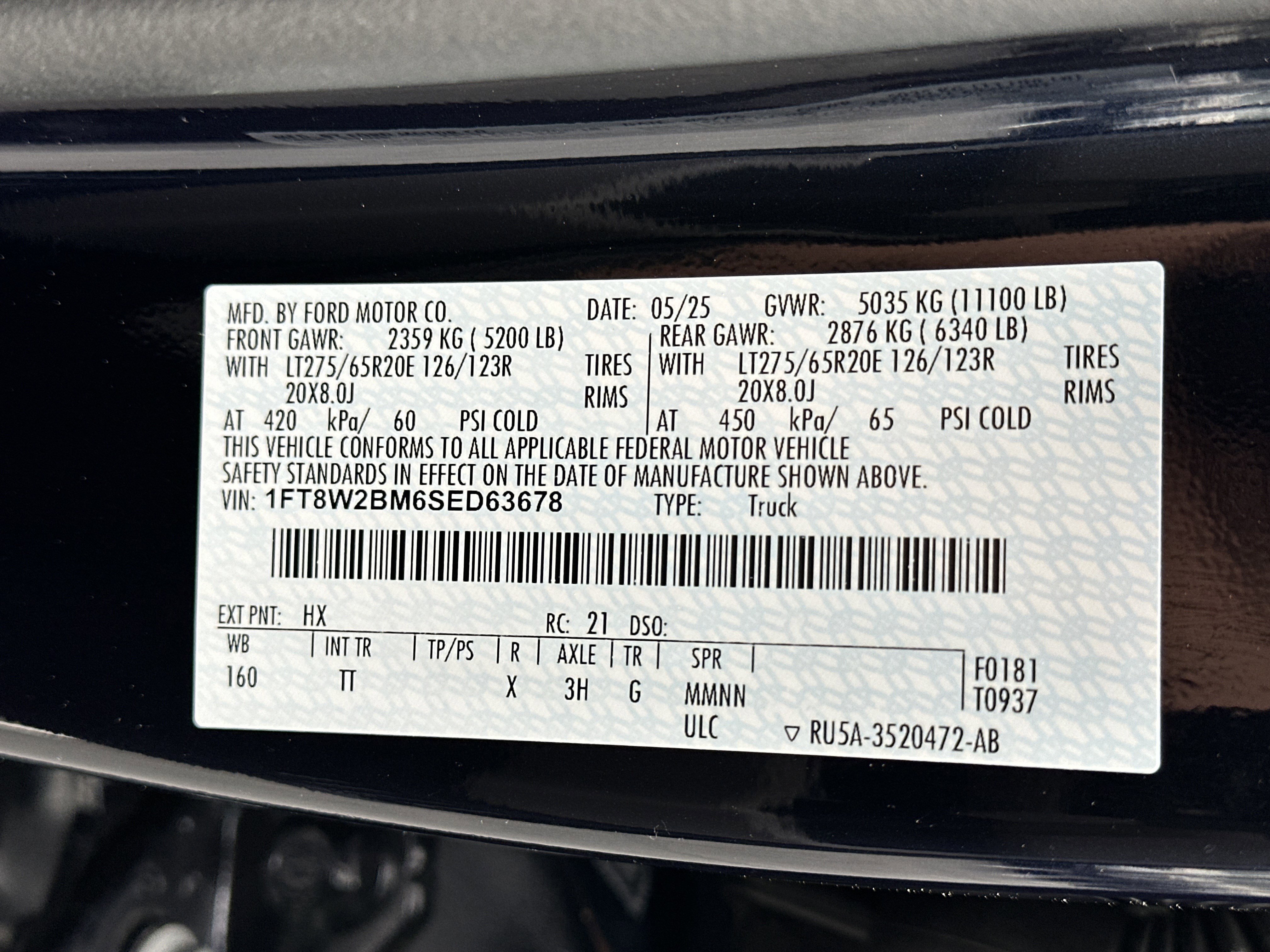 Used 2025 Ford F250 Platinum w/ Platinum Plus Package image 29