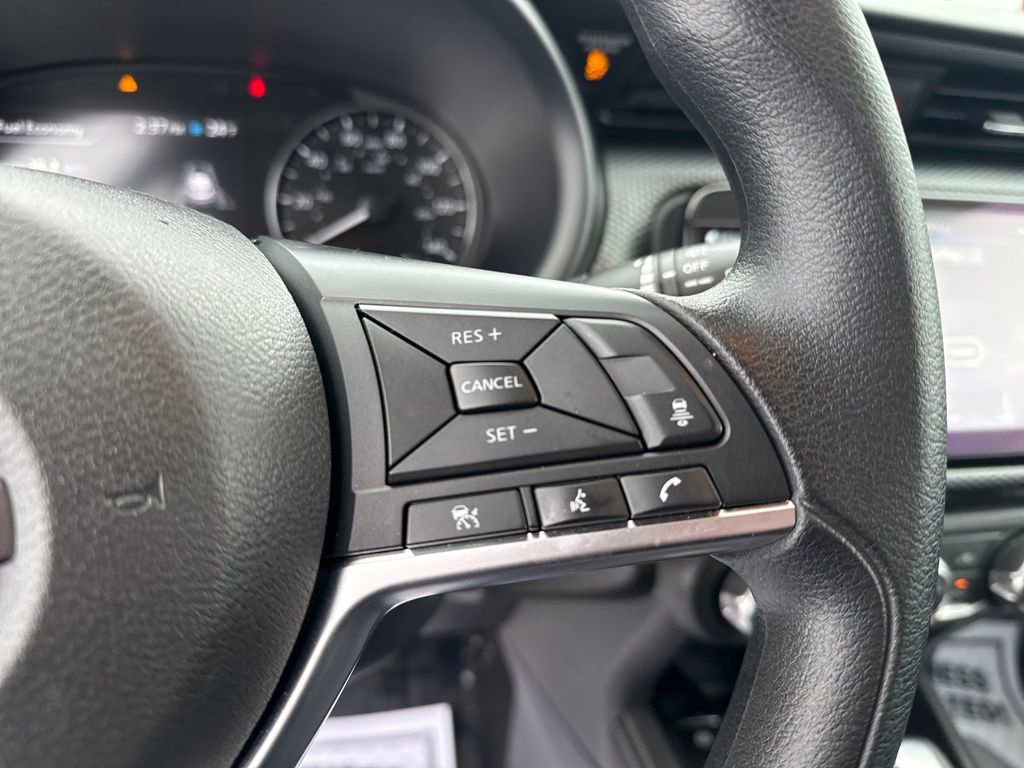 Certified 2024 Nissan Kicks SV image 23