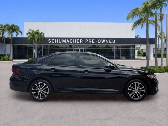Certified 2024 Volkswagen Jetta Sport FWD image 8