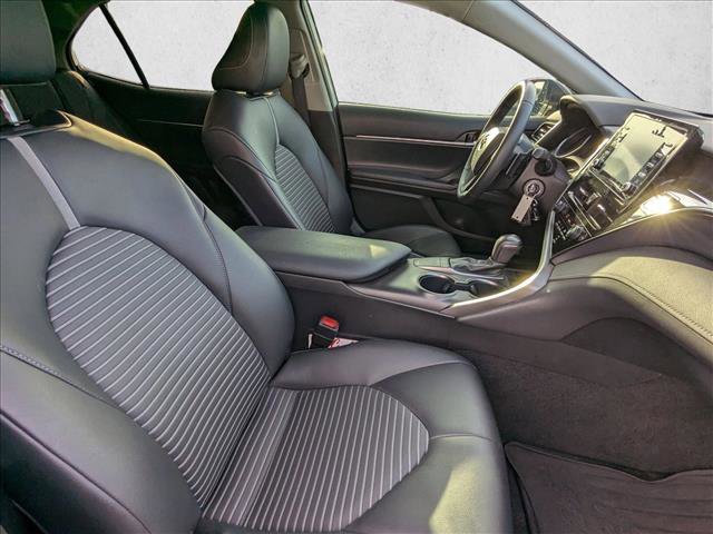 Used 2022 Toyota Camry SE image 20