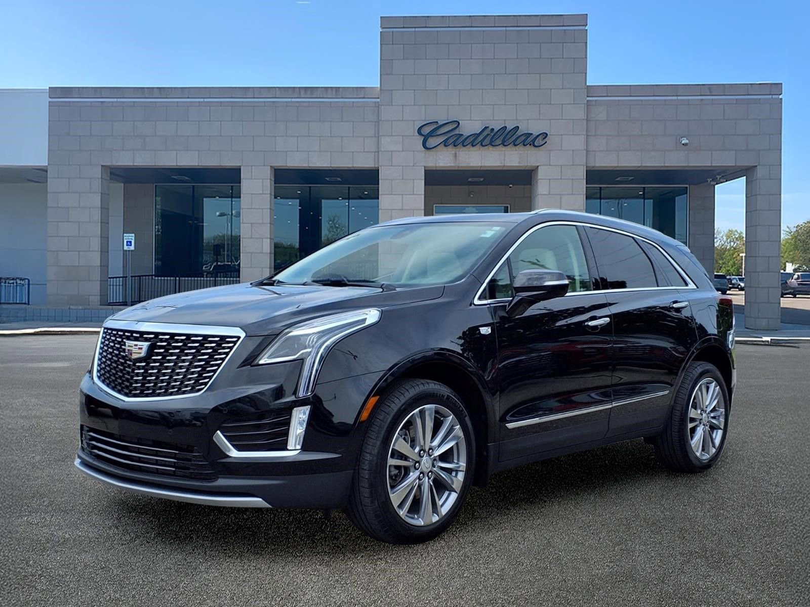 Certified 2024 Cadillac XT5 Premium Luxury