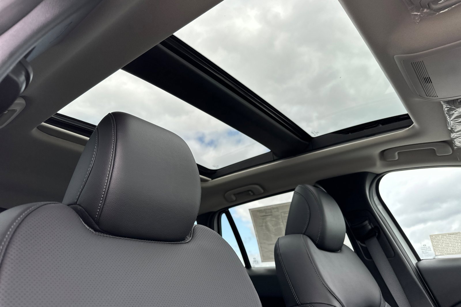 Used 2025 MAZDA CX-50 2.5 Hybrid w/ Cargo Package image 20