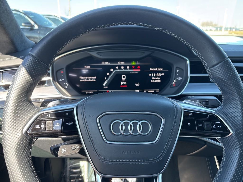 Used 2022 Audi S8 w/ S8 Comfort Plus Package AWD/4WD image 7