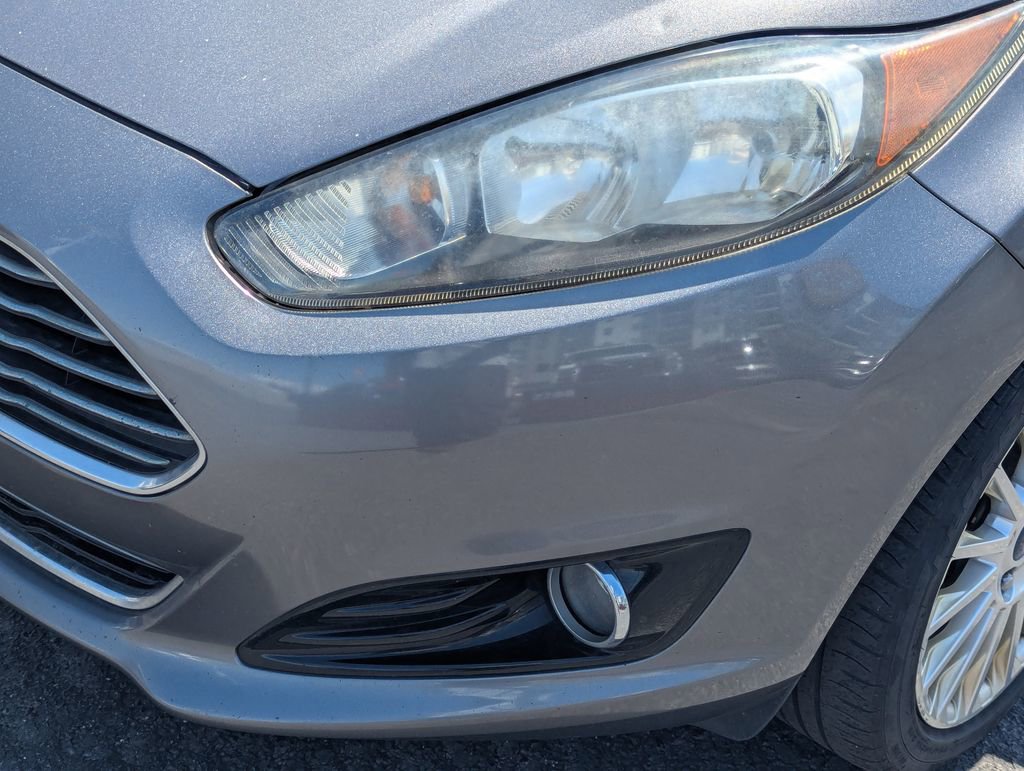 Used 2014 Ford Fiesta Titanium FWD image 12