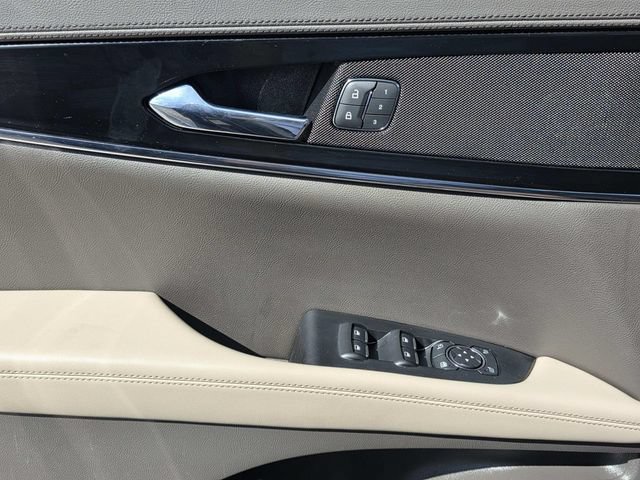 Certified 2022 Lincoln Nautilus FWD w/ Premium Package image 17