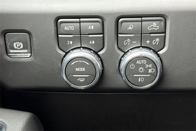 New 2026 GMC Sierra 2500 Denali w/ Denali Reserve Package image 31