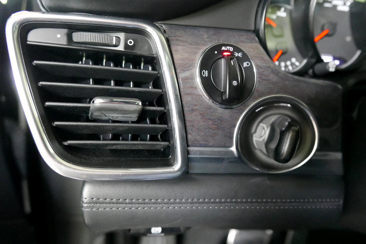 Used 2012 Porsche Panamera Turbo S image 24