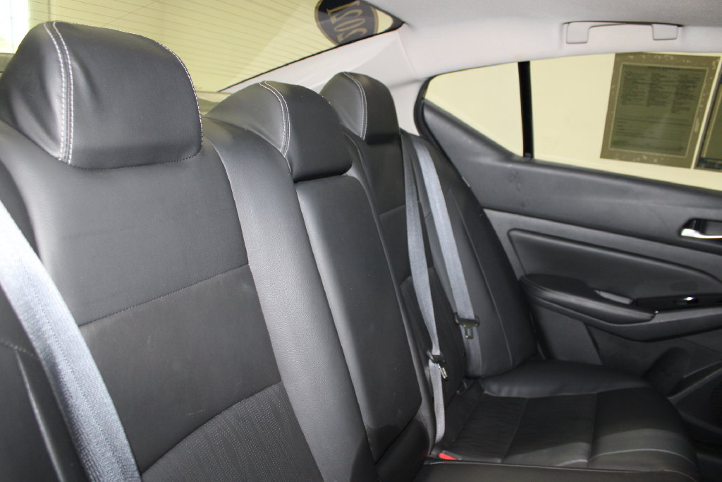 Used 2021 Nissan Altima 2.5 SL FWD image 23