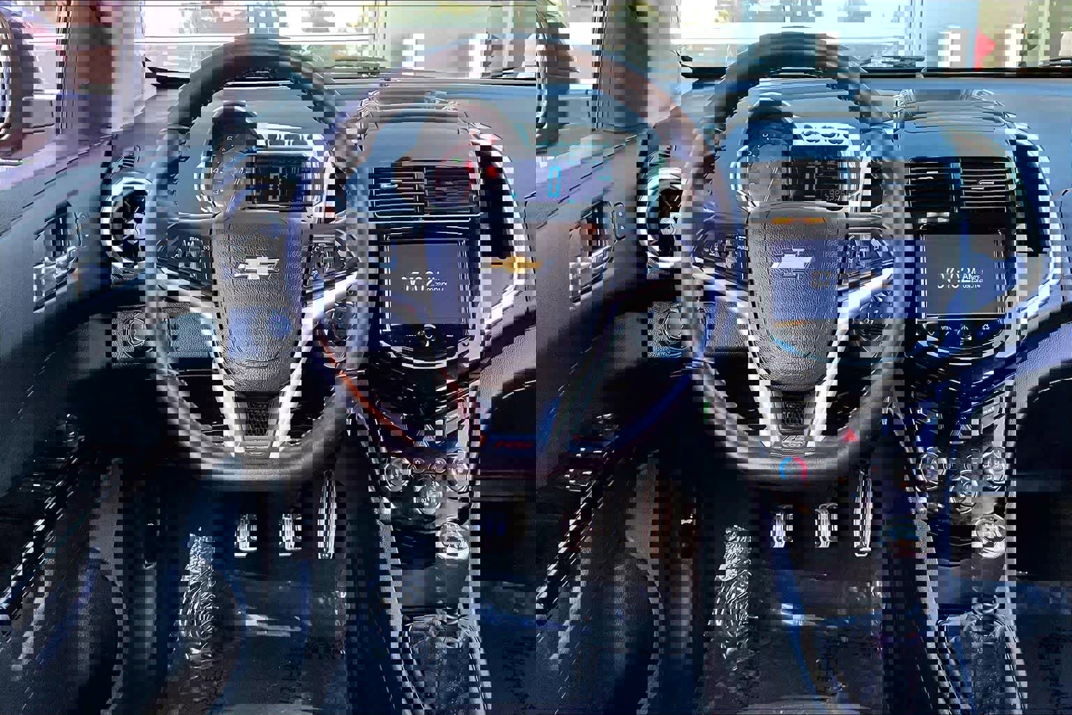 Used 2015 Chevrolet Sonic RS image 5