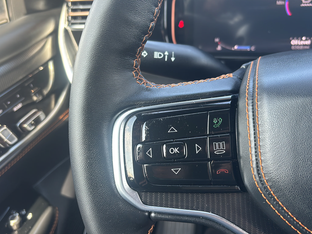 New 2026 Jeep Grand Wagoneer L Summit AWD/4WD image 24