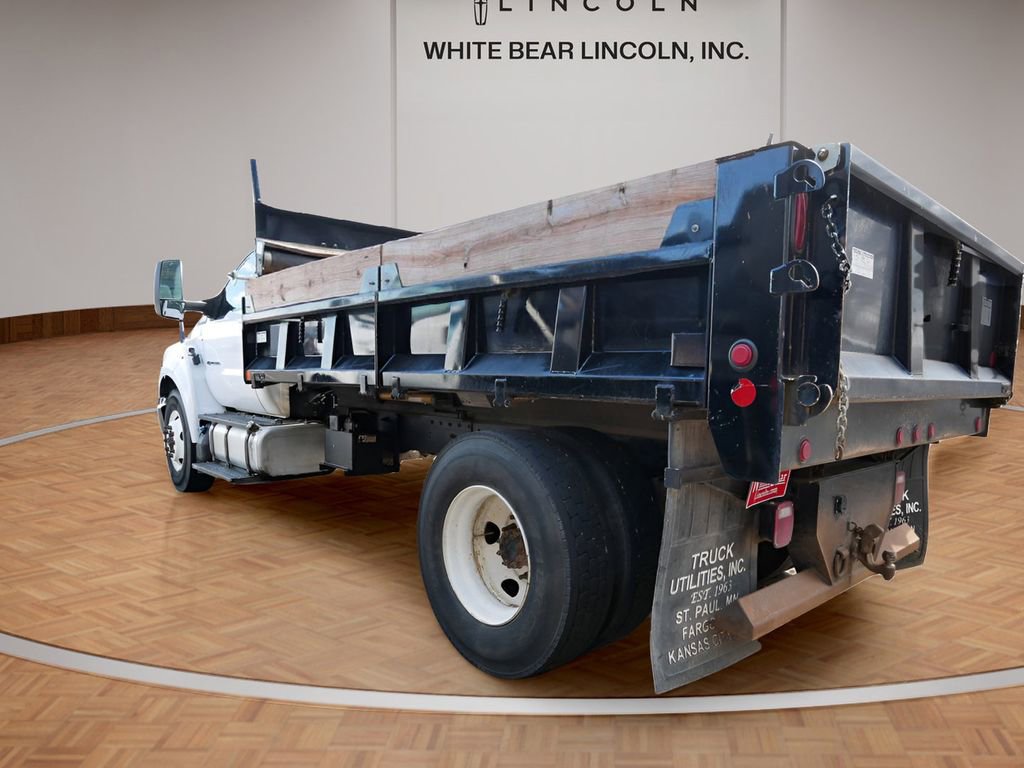 Used 2016 Ford F650 2WD Regular Cab Super Duty image 6