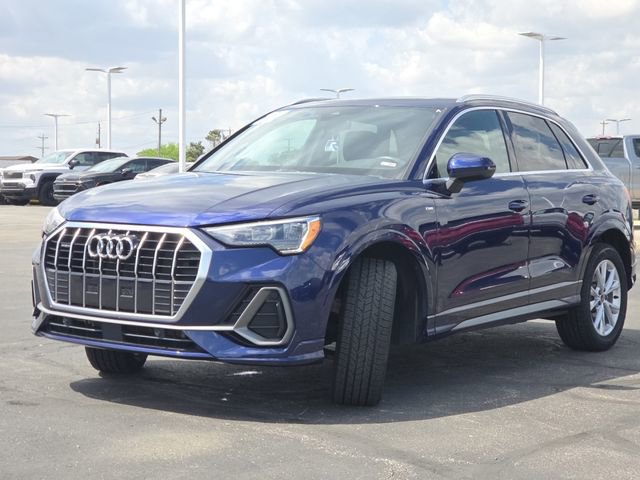 Used 2022 Audi Q3 2.0T Premium w/ Convenience Package AWD/4WD image 18