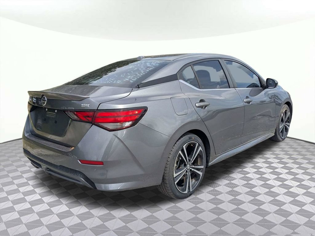 Used 2021 Nissan Sentra SR FWD image 3