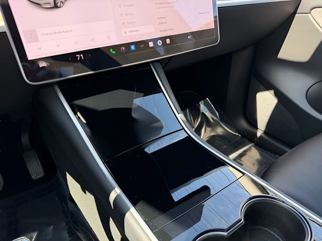 Used 2021 Tesla Model Y Long Range image 20