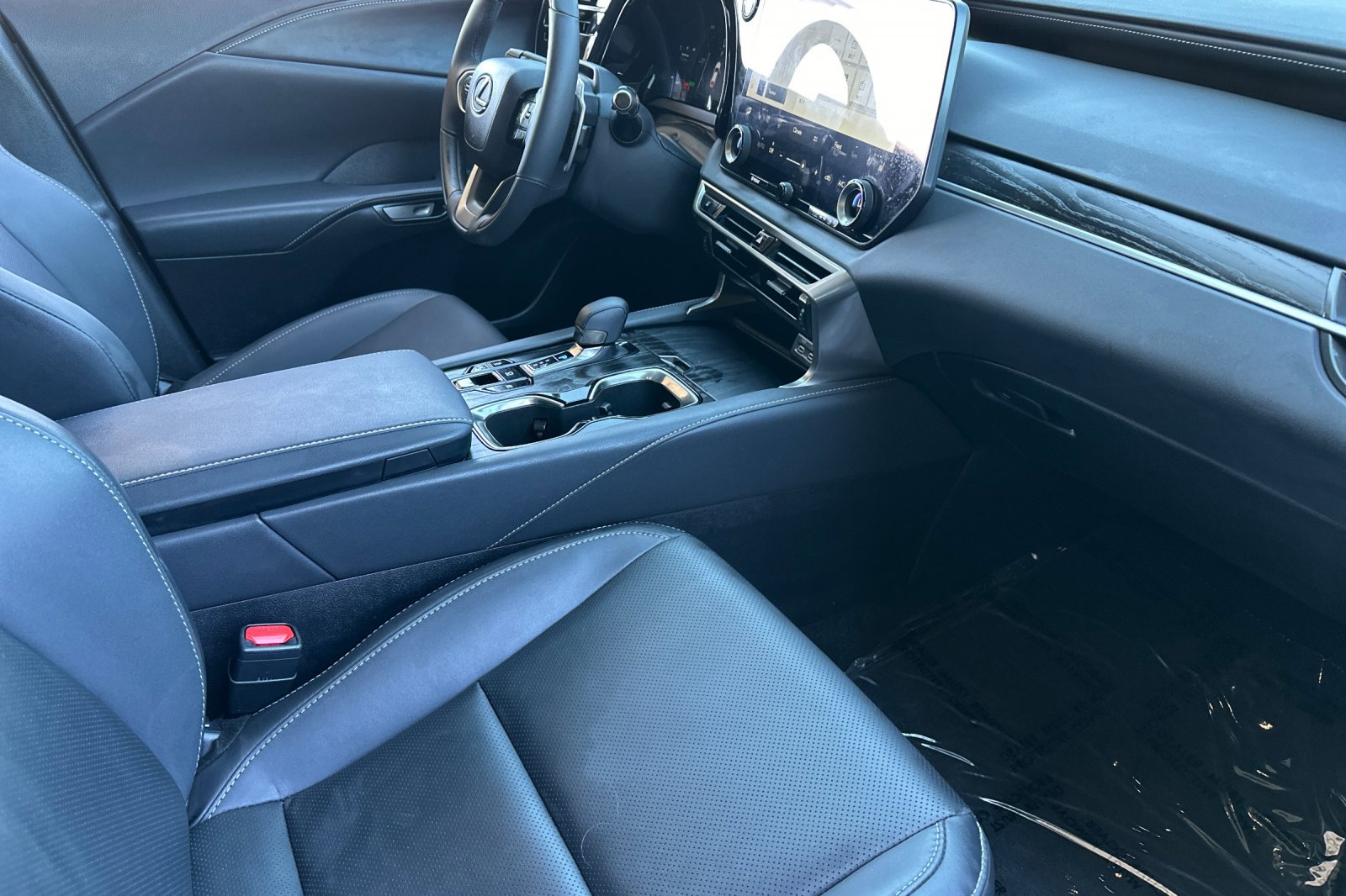 Used 2025 Lexus RX 350h w/ Convenience Package AWD/4WD image 16