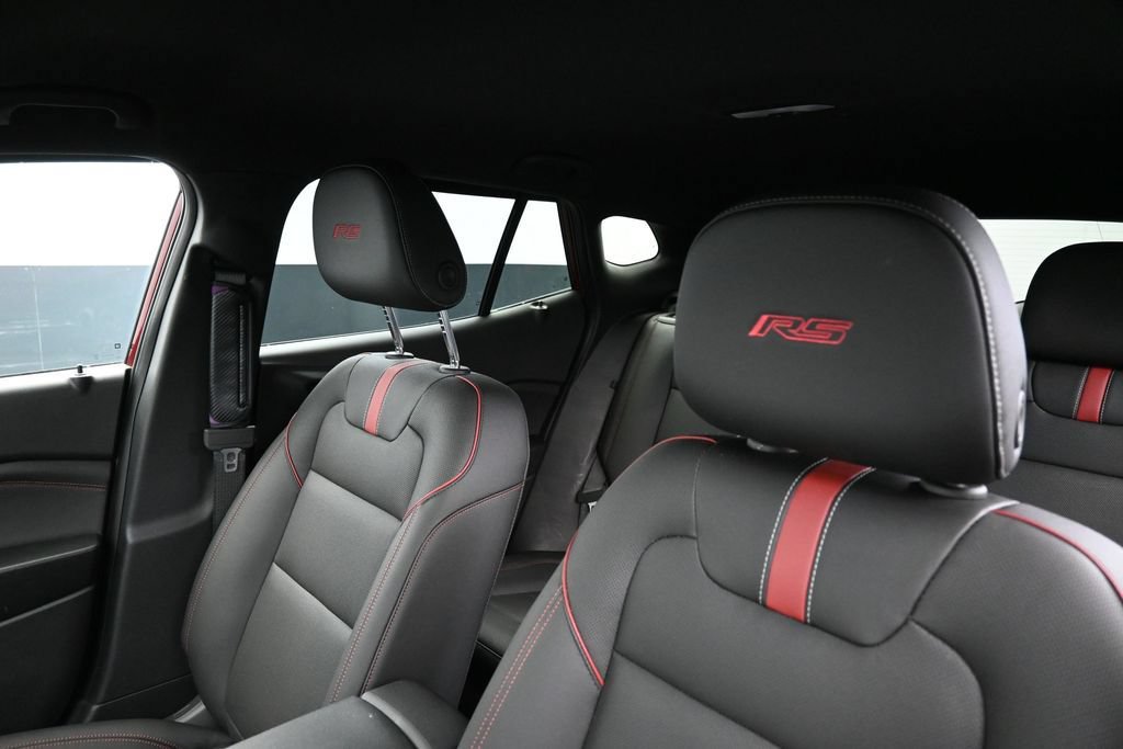 Used 2025 Chevrolet Trax RS w/ Driver Confidence Package FWD image 15