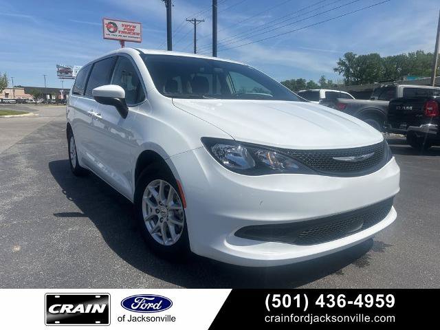 Used 2022 Chrysler Voyager LX FWD video 1