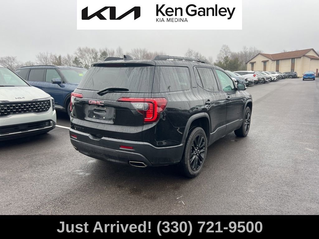 Used 2023 GMC Acadia SLE w/ Elevation Edition image 5