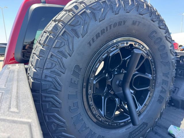 New 2026 Chevrolet Colorado ZR2 w/ ZR2 Bison Edition image 9