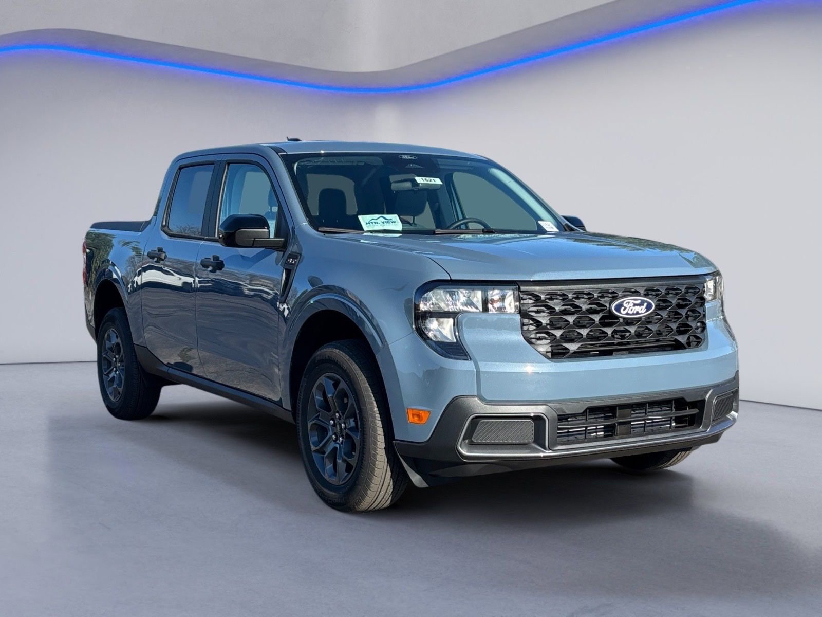 New 2026 Ford Maverick XLT w/ XLT Luxury Package FWD image 9