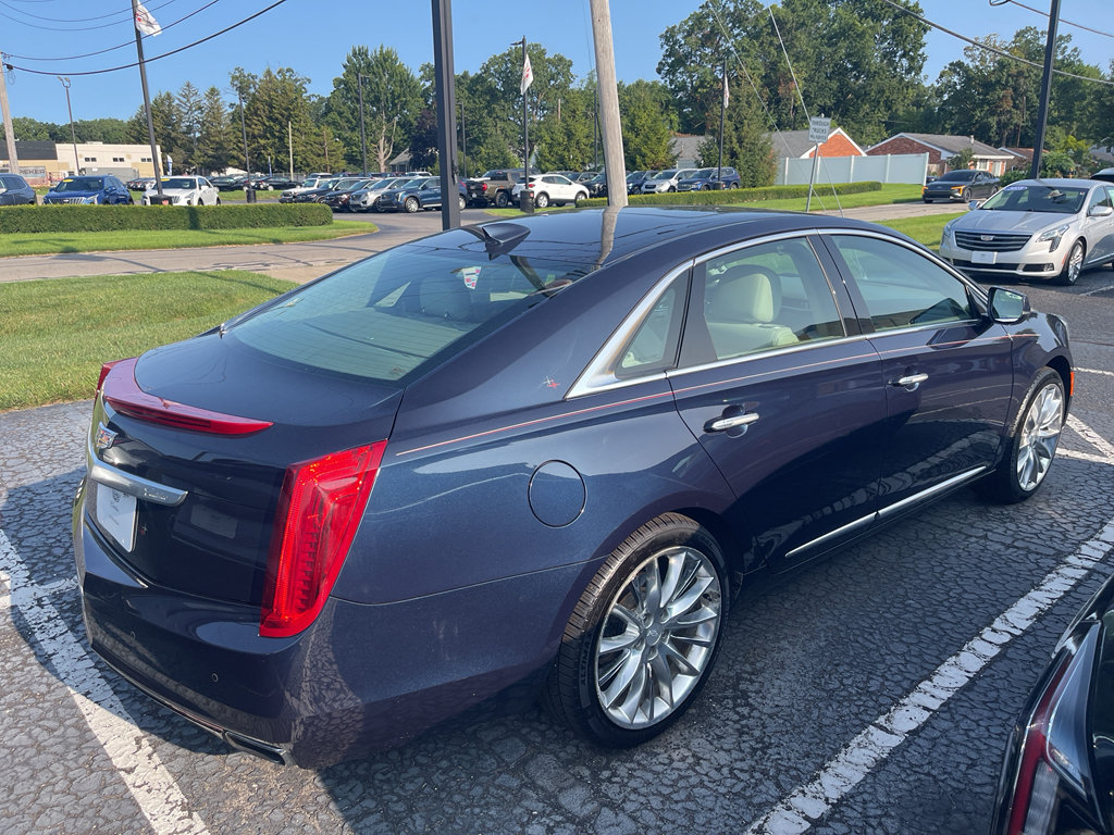 Used 2017 Cadillac XTS Platinum FWD image 7