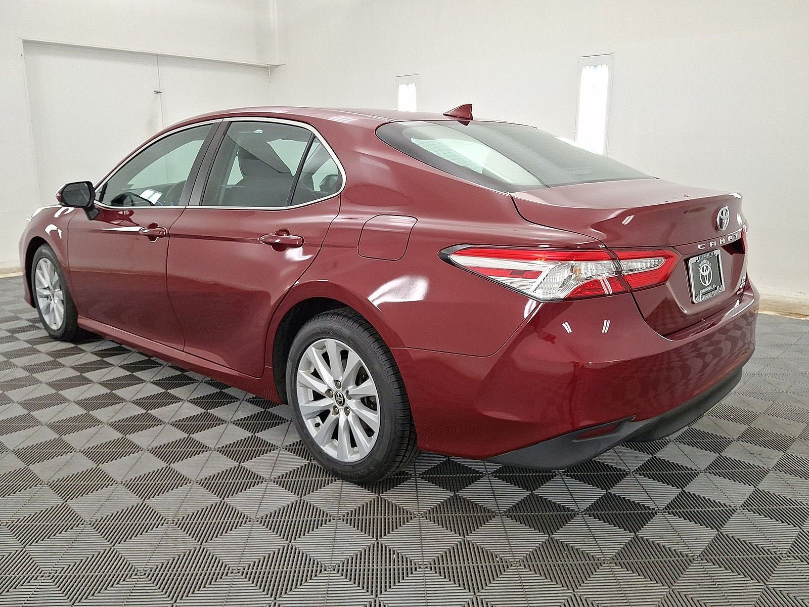 Used 2020 Toyota Camry LE w/ Cold Weather Package AWD/4WD image 14