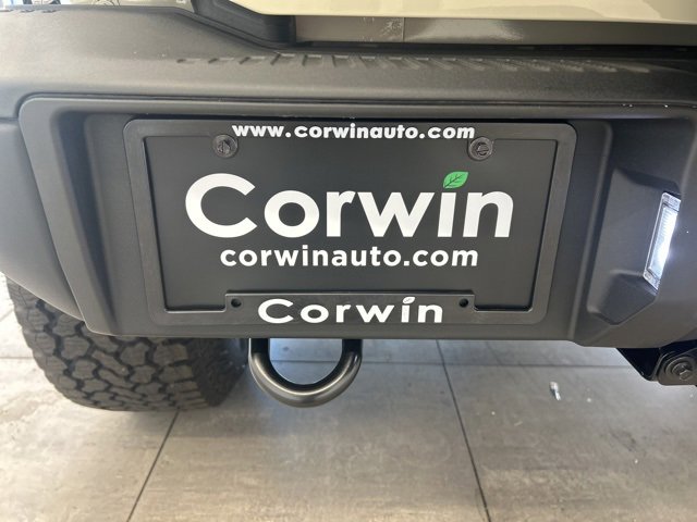 New 2025 Ford Bronco Badlands image 15