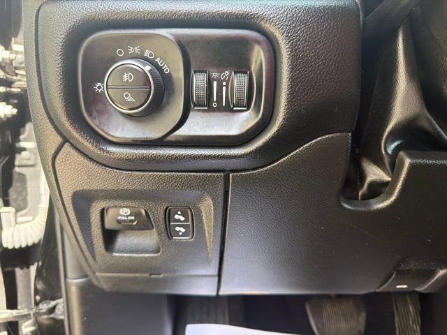 Used 2025 RAM 1500 Big Horn AWD/4WD image 18