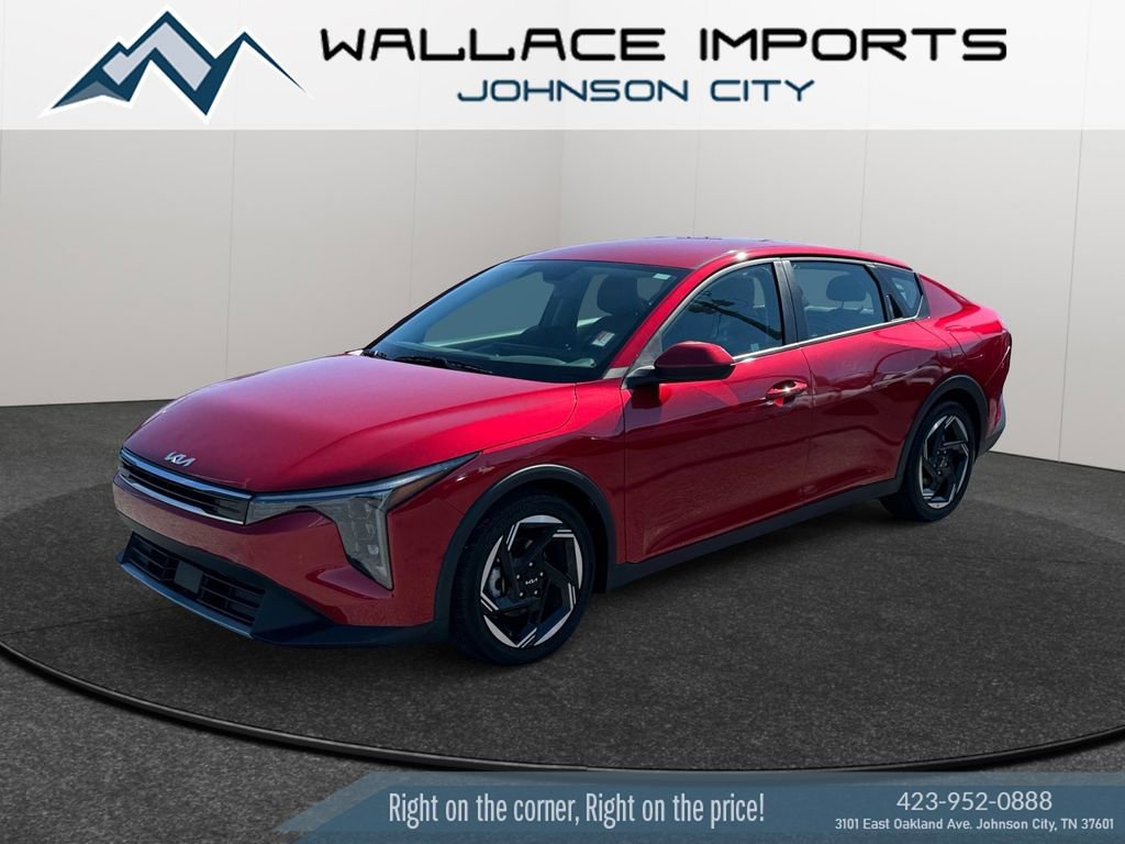 Used 2025 Kia K4 EX image 2
