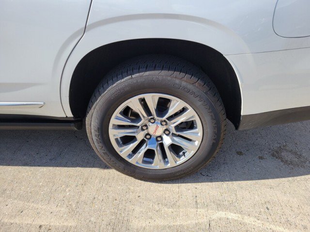 Used 2024 GMC Yukon Denali image 9